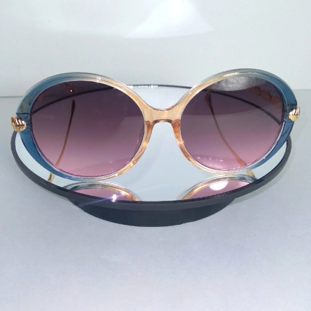 It's A New Day Blue Round Sunglasses - Picture 4 of 10